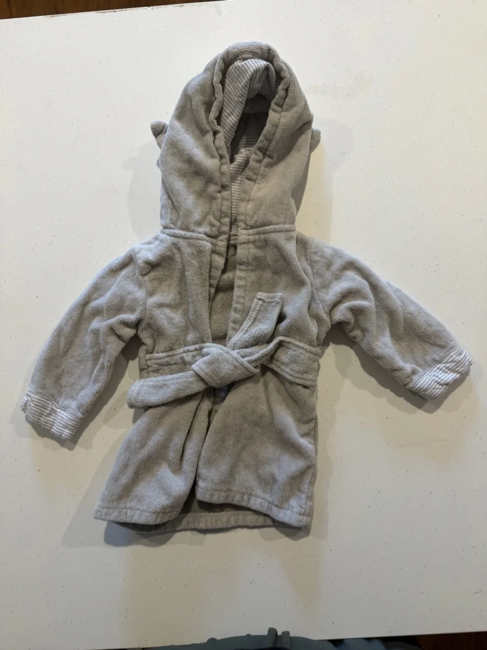 Carter's Kids Hooded Bath Robe in Light Gray